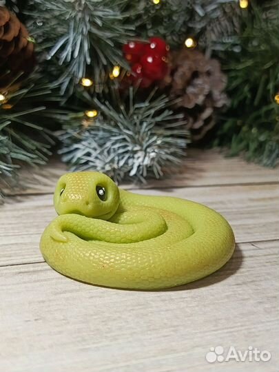 Змейки мыло новогодние