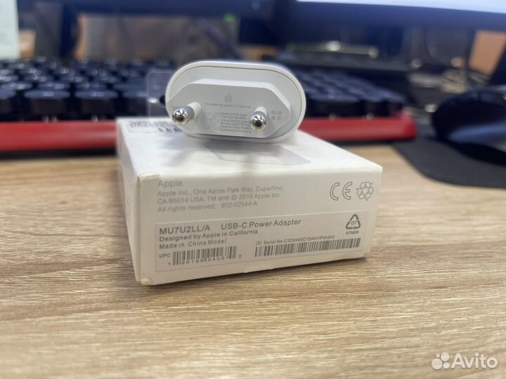 20W USB-C Power Адаптер Apple