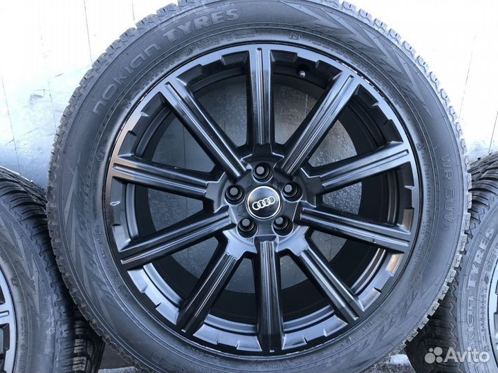 Оригинальные колеса на Audi Q7 New 4M R20