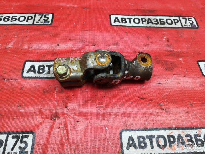 Карданчик рулевой Toyota Corolla AE100 5AFE