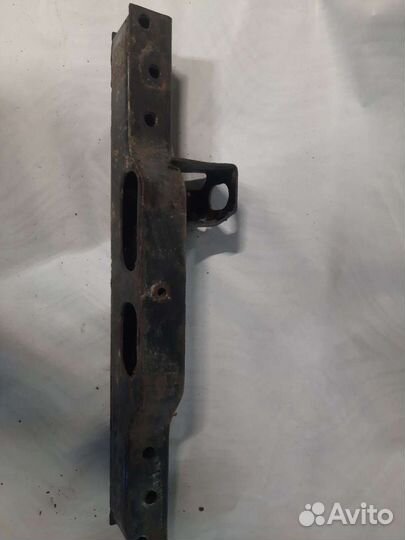 Балка крепления переднего моста SsangYong Kyron