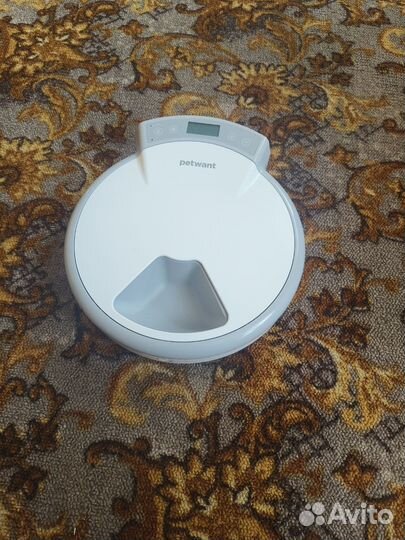 Автоматическая кормушка Petwant