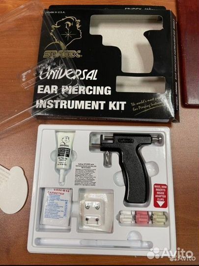 Пистолет для прокола ушей