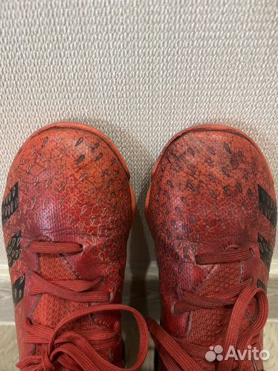 Бутсы adidas predator 32 размер, сороконожки