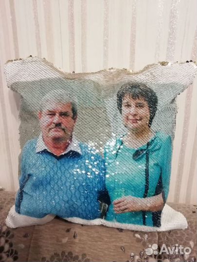 Подушка с Пайетками