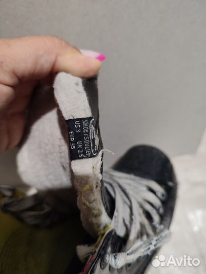 Продам коньки bauer vapor X2.9