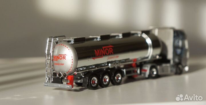 1/87 тягач MAN TGX Minor бензовоз бочка цистерна