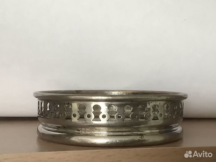 Старинная тарелочка фарфор в металле