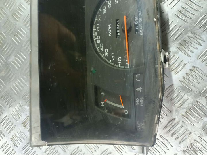 Приборная панель Opel Campo Isuzu TF