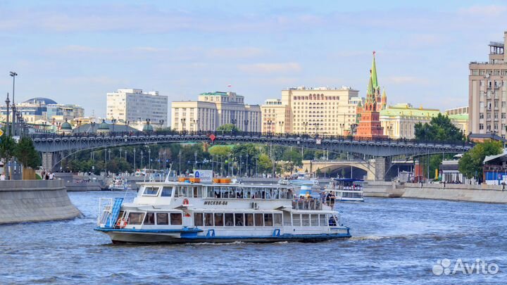 Прогулка на теплоходе от причала «Устьинский мост»