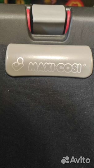 Детское автокресло 9мес до 4 -х лет maxi cosi