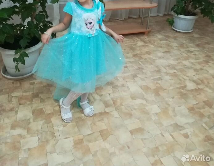 Анна и Эльза платье для девочки