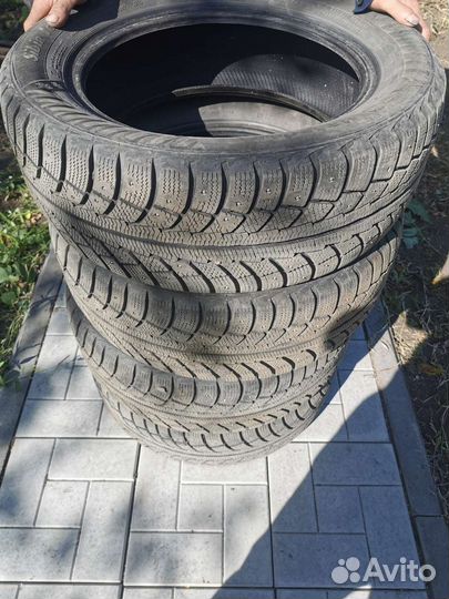 Matador MP 30 Sibir Ice 2 205/55 R16