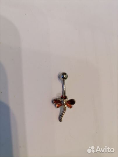 Пирсинг в пупок