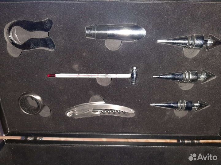 Подарочный набор для виноводочных изделий