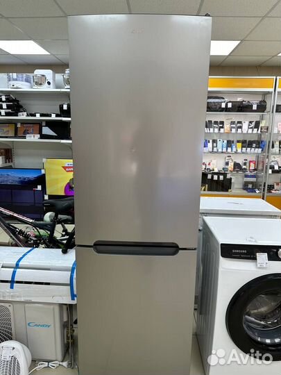 Холодильник Candy ccrn 6180S (юность)