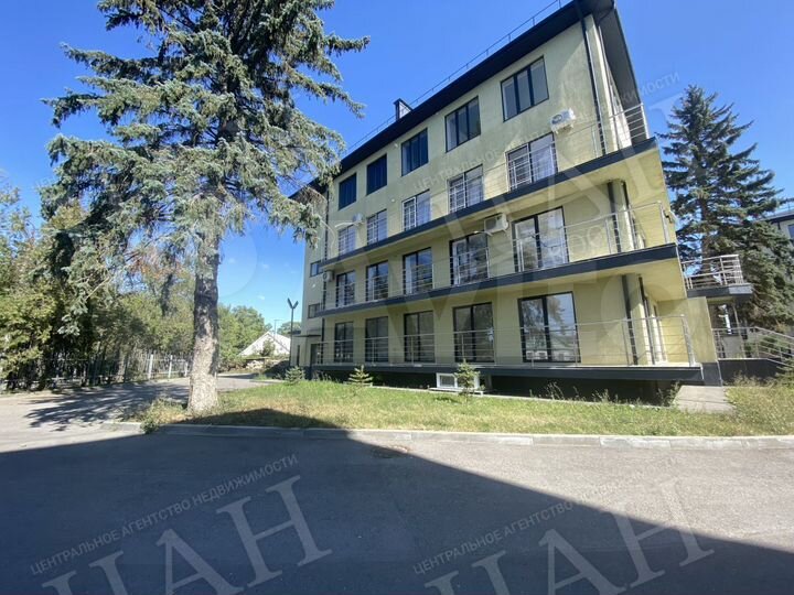 Квартира-студия, 42 м², 1/4 эт.