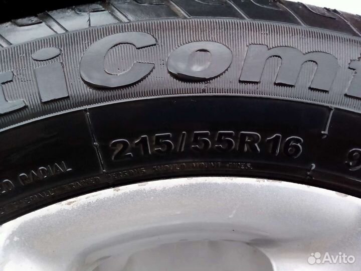 Acustica Challenger 215/55 R16