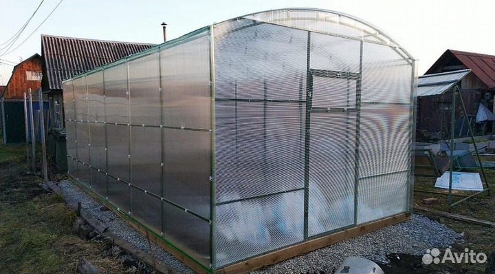 Теплица прямостенная