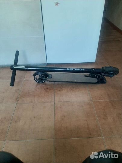 Электросамокат некстдрайв