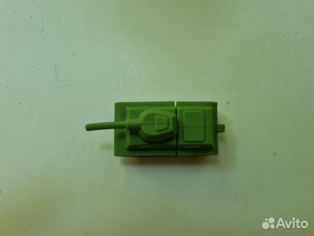 Usb флешка 8gb Танк