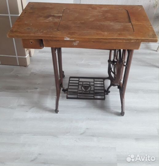 Швейная машинка