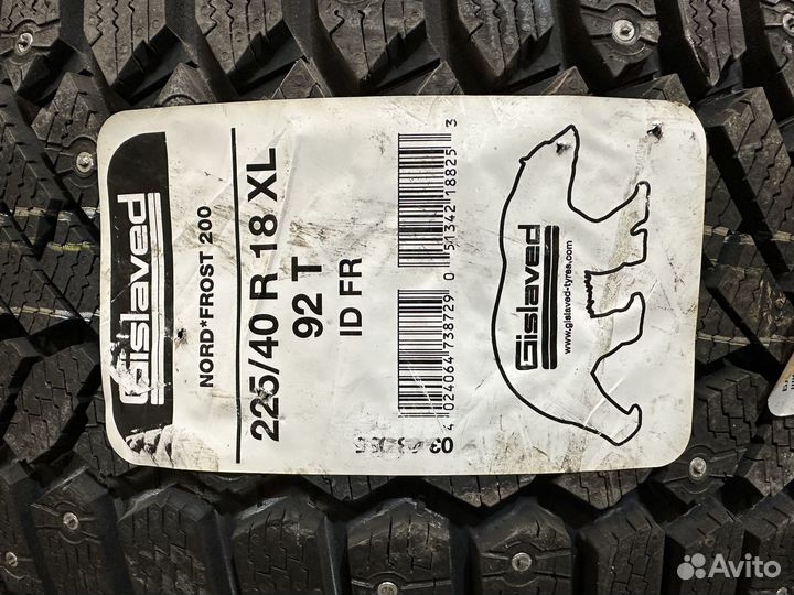 Gislaved Nord Frost 200 225/40 R18 91T