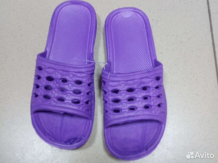 Шлепки женские