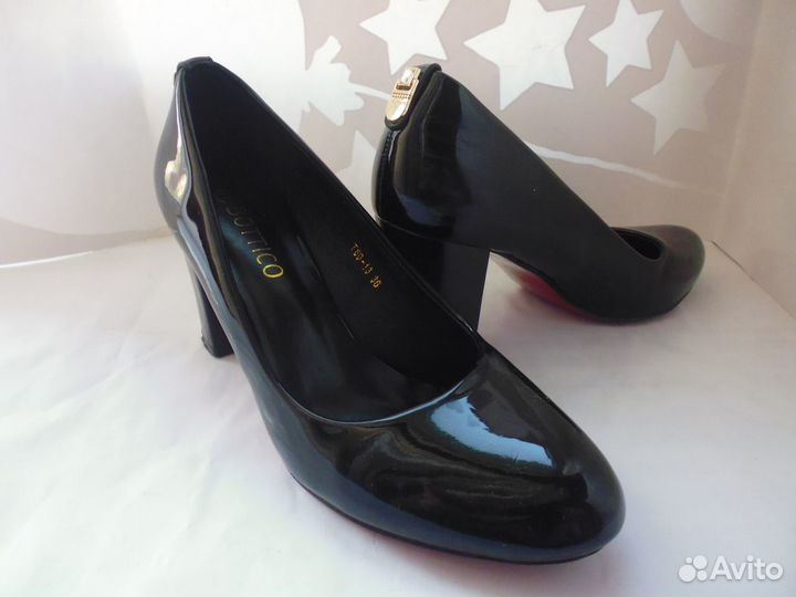 Женские кроссовки Louboutin, туфли 36,37,38,39 р-р