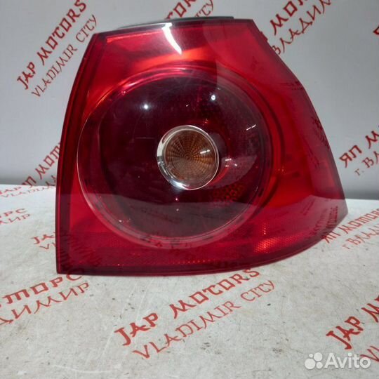 Фонарь задний правый Volkswagen Golf 5 BVY 2006