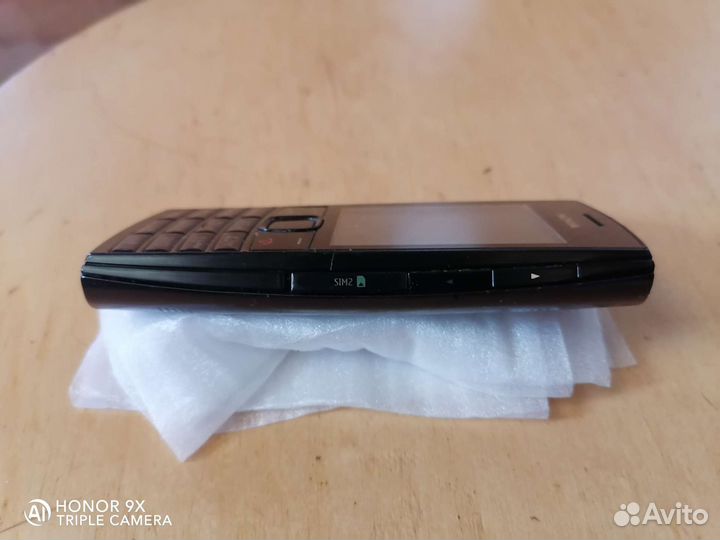Nokia X2 02