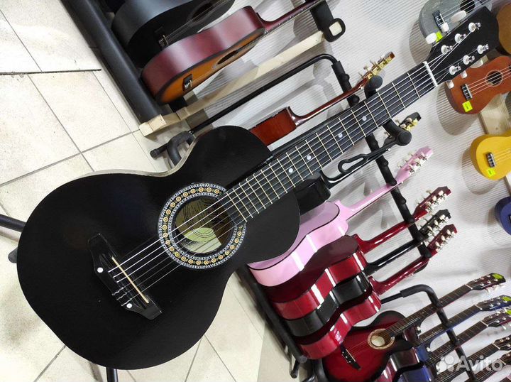 Гитара новая акустическая