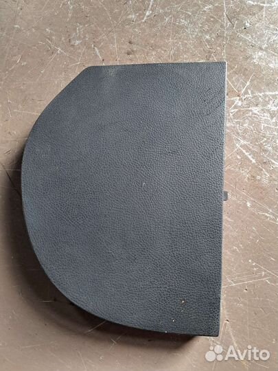 Накладка торпеды боковой Skoda Fabia