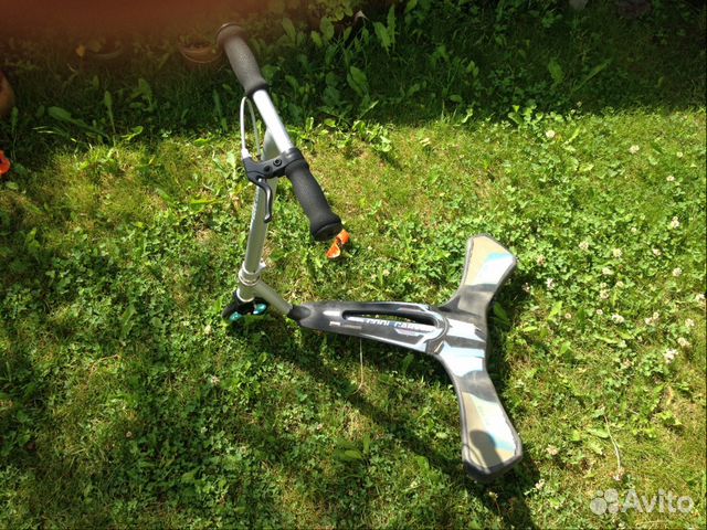 Продам 3х-колесный самокат из Финляндии