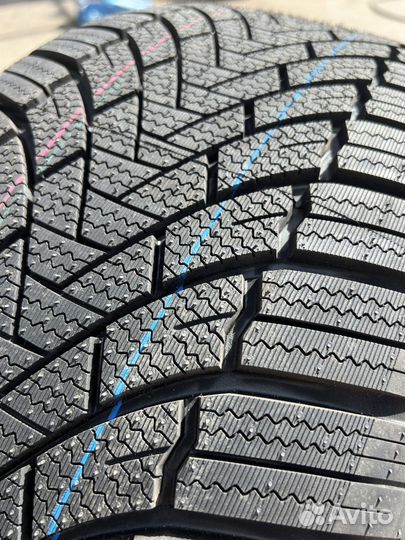 iLink SnowGripper I 245/35 R20 78U