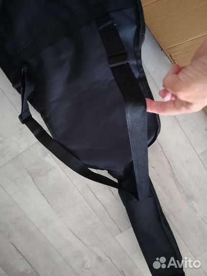 Гитара новая