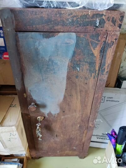 Оружейный сейф