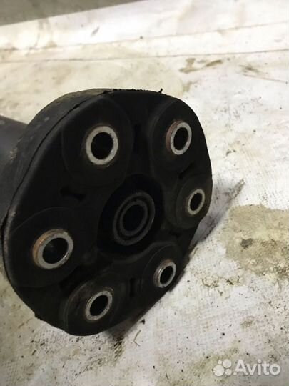 Кардан Mercedes W211 2114109406