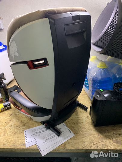 Детское автокресло 15 до 36 кг