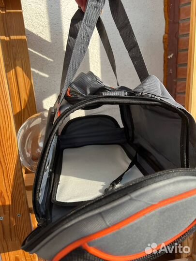 Переноска для кошек и собак