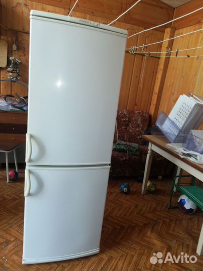 Холодильник