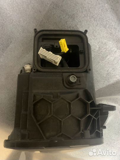 Фары оригинал Гелик 2020