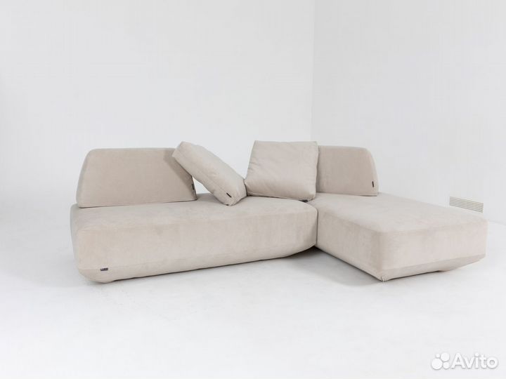 Диван со спальным местом 2700х1650 мм