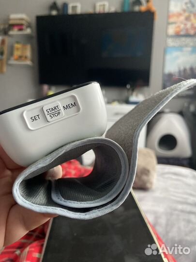 Тонометр на запястье