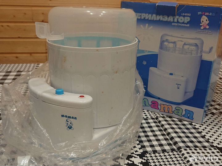 Стерилизатор для бутылочек Maman