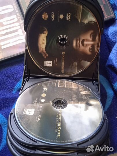 32 Диска в пластиковом кейсе