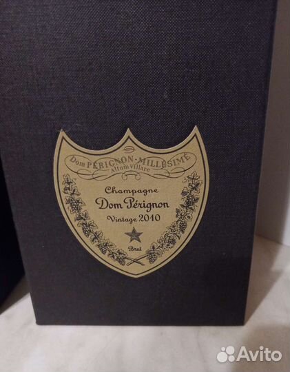 Коробка Дом Периньон экстра брют 2010