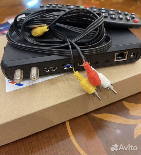 Ресивер триколор цафровой тв приемник GS B623L