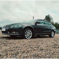 Volkswagen Passat 1.8 AMT, 2012, 278 000 км, с пробегом, цена 1 120 000 руб.