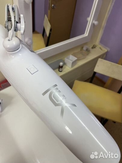 Лампа бестеневая